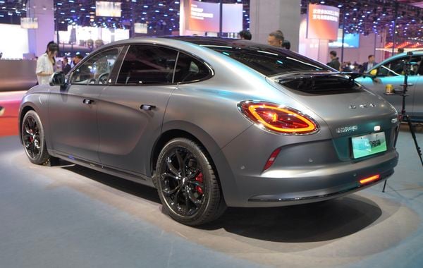 Ora Lightning Cat Ora 07 Porsche Panamera Shanghai Autoshow 2025