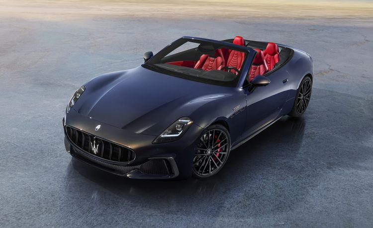 Maserati GranCabrio,