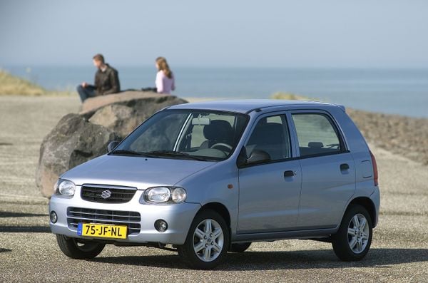 Suzuki Alto, occasion, occasions, vijfdeurs gezinsauto, 2500 euro