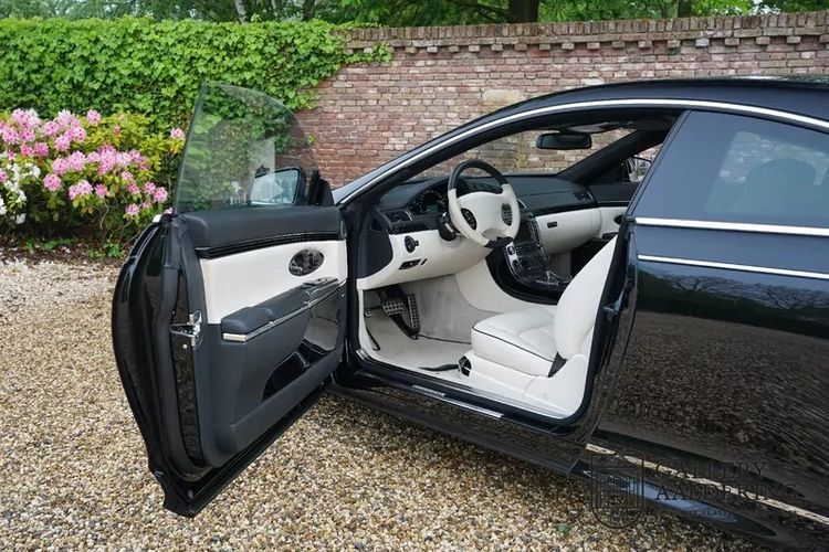 Deze exclusieve occasion was van topvoetballer Samuel Eto'o en wordt in Nederland verkocht