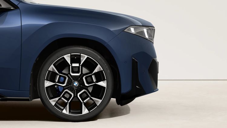 Duik in de Prijslijst BMW iX3