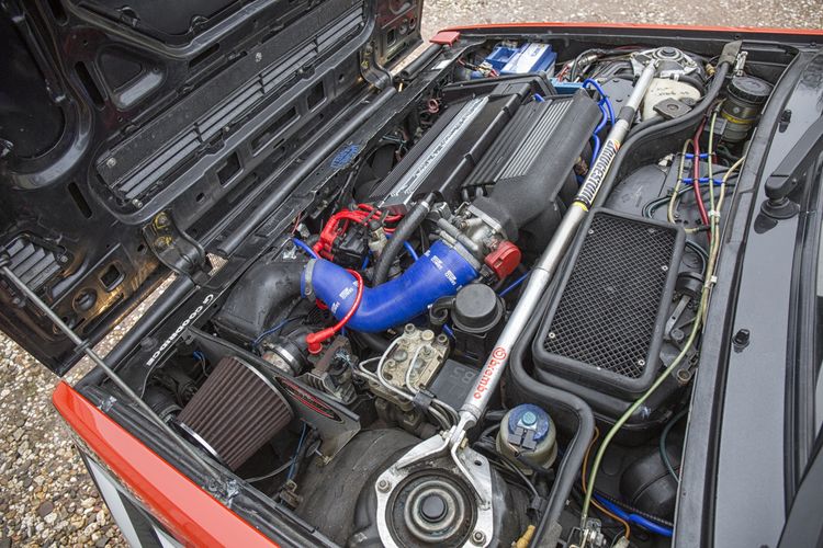 Lancia Delta HF Integrale Uw Garage