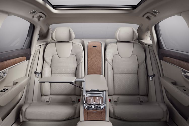 Volvo S90L Excellence interior rear