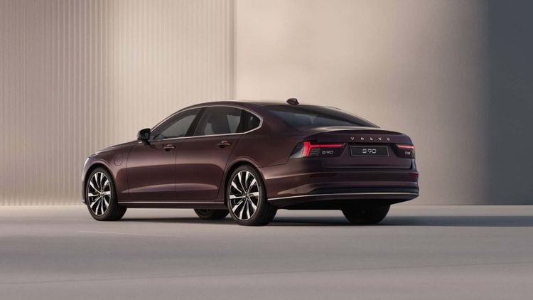 Volvo S90
