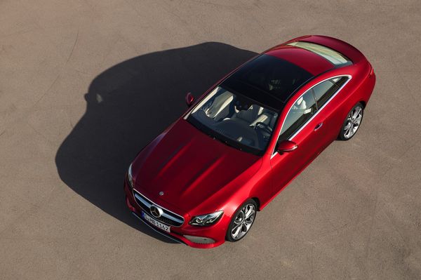 mercedes-benz-e-klasse-coupe-24-autovisie-nl