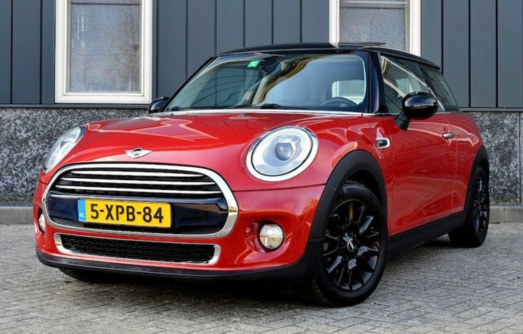 Retro occasion Mini Cooper tweedehands auto