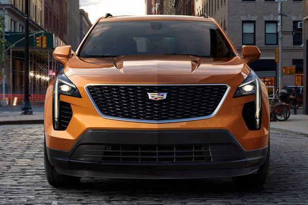 cadillac xt4