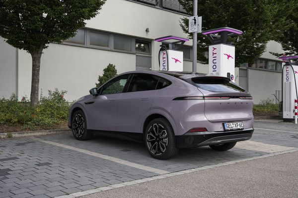Test Xpeng G6: kan sneller laden dat jij koffie kunt drinken