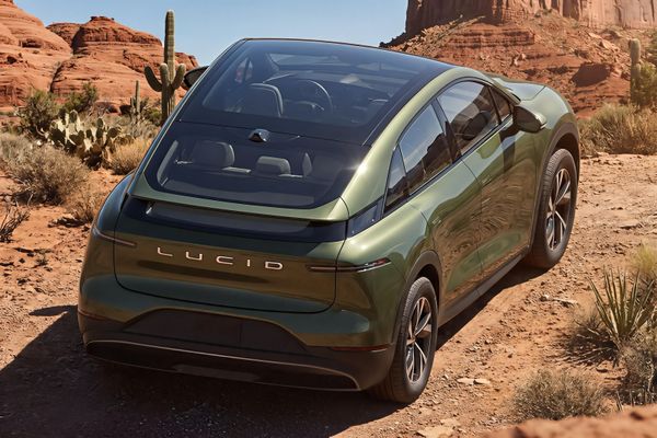 Lucid Cosmos EV elektrische auto AI-afbeelding