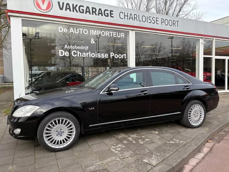 De gepantserde S-klasse van de Emir van Qatar occasion
