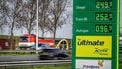 Nog geen accijnsverlaging op brandstof in Nederland: in deze landen maakt de overheid benzine al wel goedkoper
