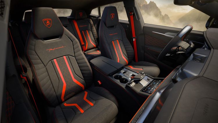 Lamborghini Urus SE Performante