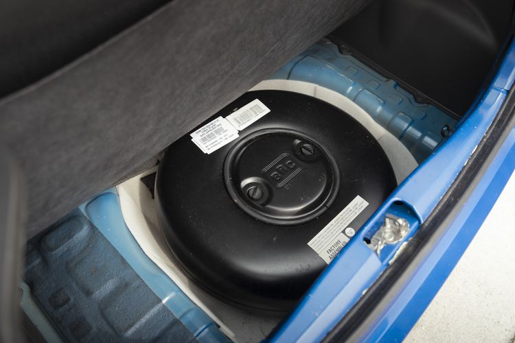 Chevrolet Spark BiFuel occasion tweedehands auto lpg gas tanken brandstof benzine goedkoop autorijden rijden brandstofprijzen vergelijking